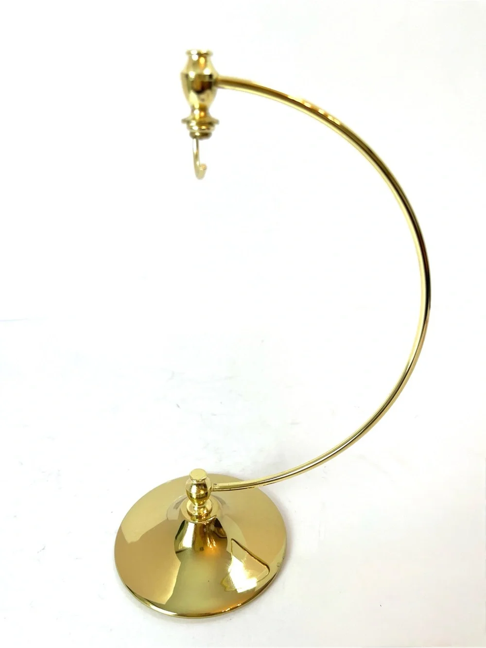 PRINCESS HOUSE HANDBLOWN BOW ACCENT CRYSTAL ORNAMENT WITH BRASS STAND